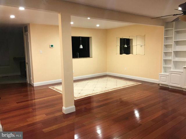 10354 COLLEGE SQ, Columbia, MD 21044