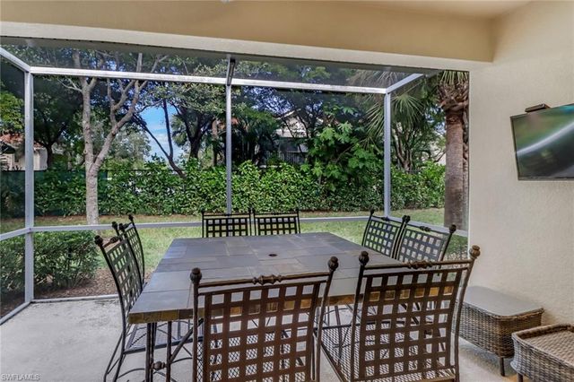9904 Periwinkle Preserve LN, Fort Myers, FL 33919