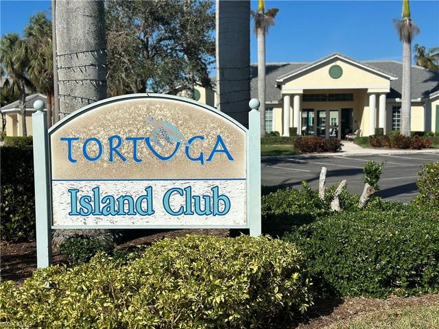 9904 Periwinkle Preserve LN, Fort Myers, FL 33919