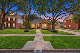 7606 Shangrila Lane, Houston, TX 77095