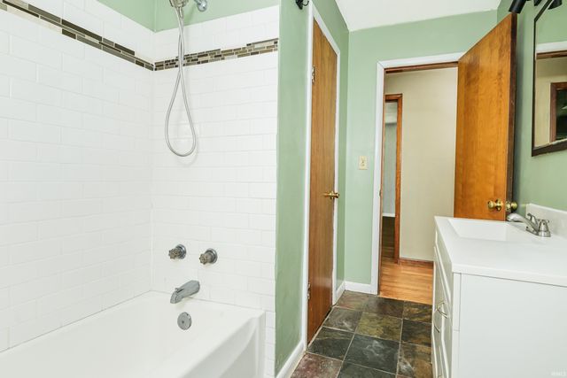 117 N Hillsdale Drive, Bloomington, IN 47408