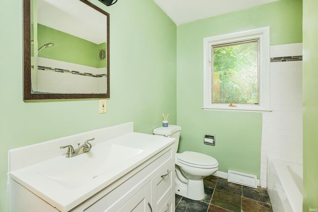 117 N Hillsdale Drive, Bloomington, IN 47408
