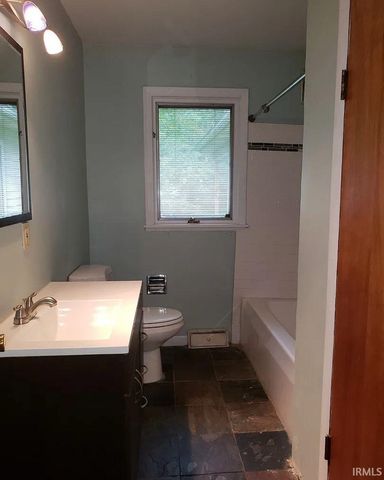 117 N Hillsdale Drive, Bloomington, IN 47408