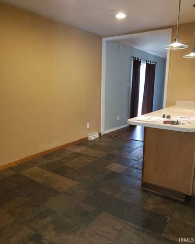 117 N Hillsdale Drive, Bloomington, IN 47408