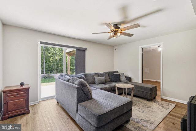 1158 GARNER DR, King George, VA 22485