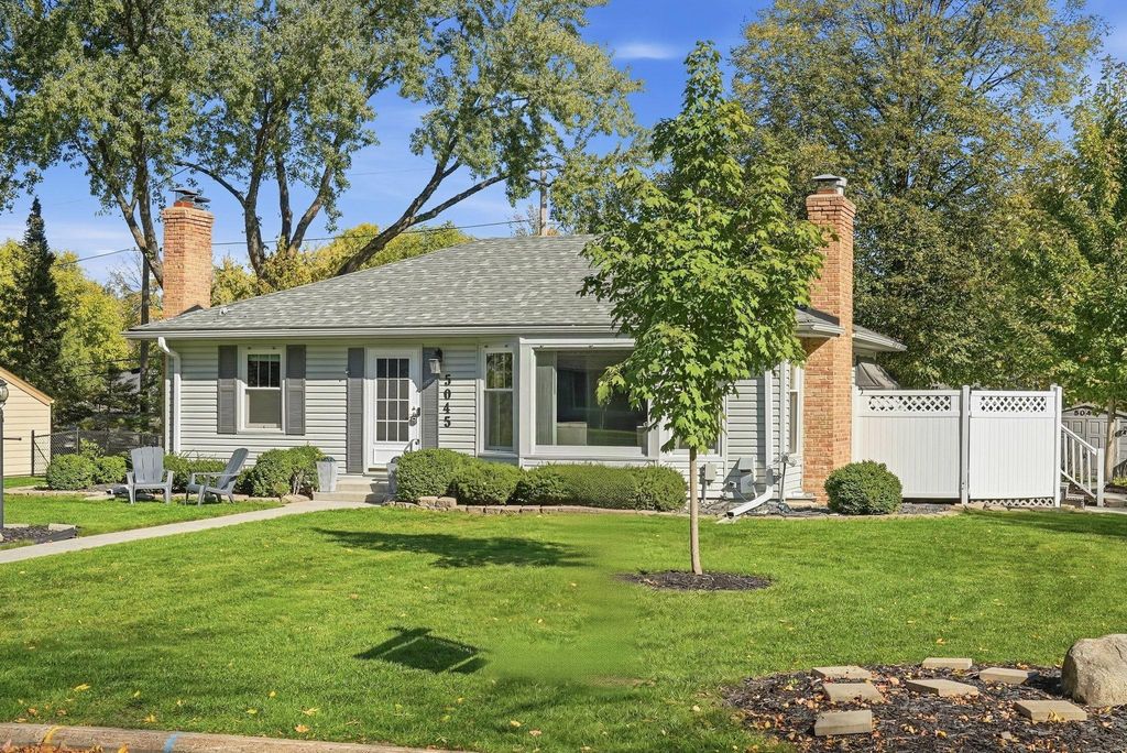 5045 Oxford Avenue, Edina, MN 55436 — exterior