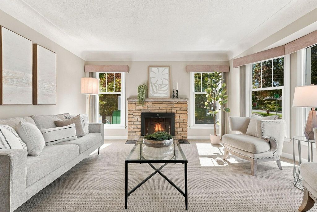 5045 Oxford Avenue, Edina, MN 55436 — photo 2