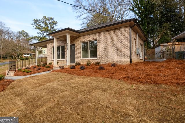 2608 Baker Road NW, Atlanta, GA 30318