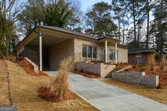 2608 Baker Road NW, Atlanta, GA 30318