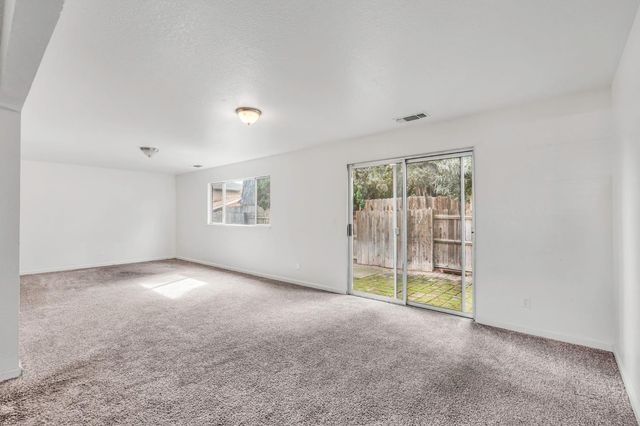200 Bonfield Way, Sacramento, CA 95838