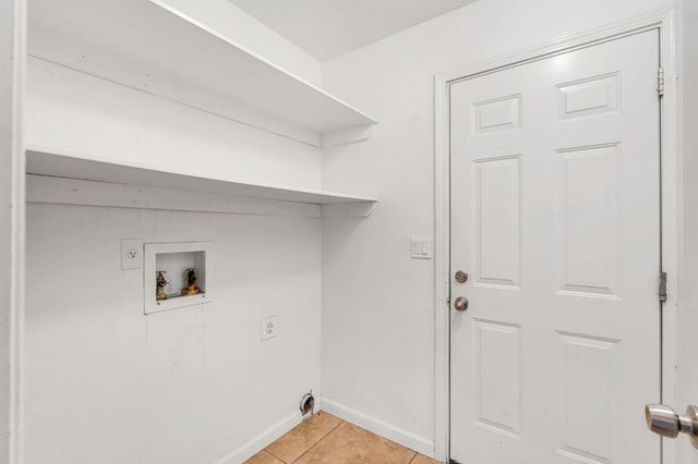 200 Bonfield Way, Sacramento, CA 95838