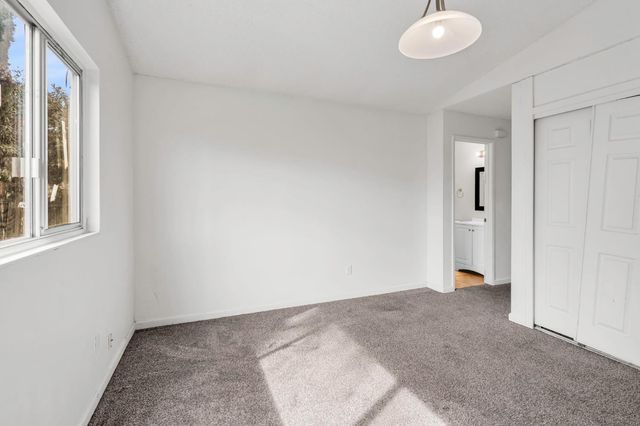 200 Bonfield Way, Sacramento, CA 95838