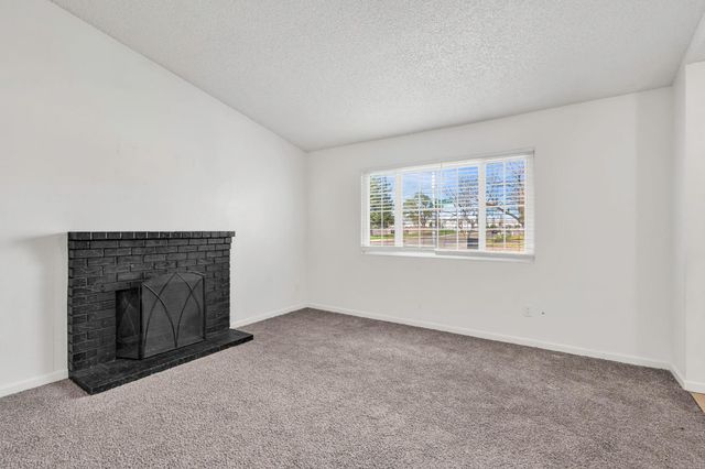 200 Bonfield Way, Sacramento, CA 95838