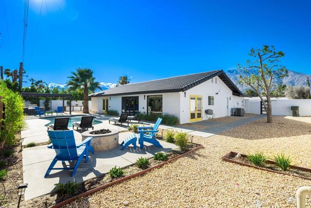 1980 N Los Alamos Road, Palm Springs, CA 92262