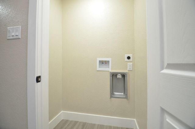 6801 Kassarine Pass, Houston, TX 77033