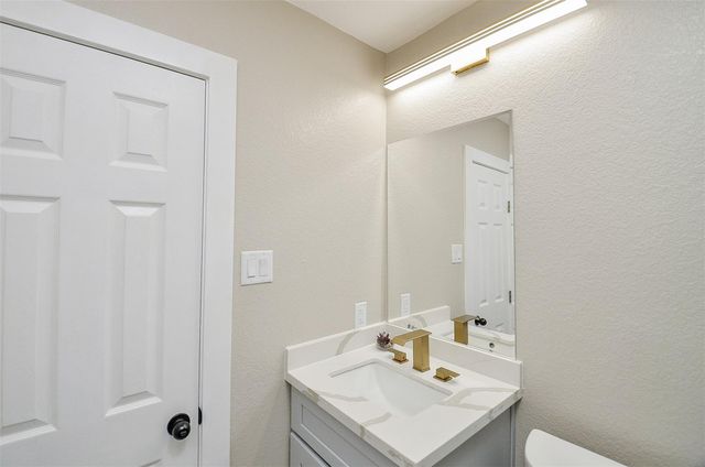 6801 Kassarine Pass, Houston, TX 77033