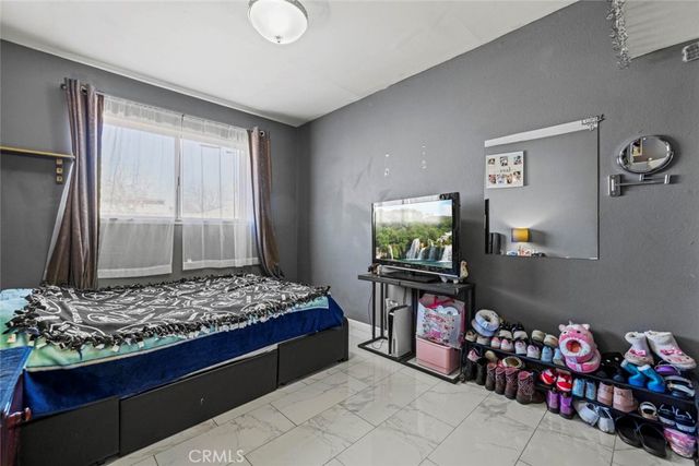 3111 E Avenue Q-13, Palmdale, CA 93550