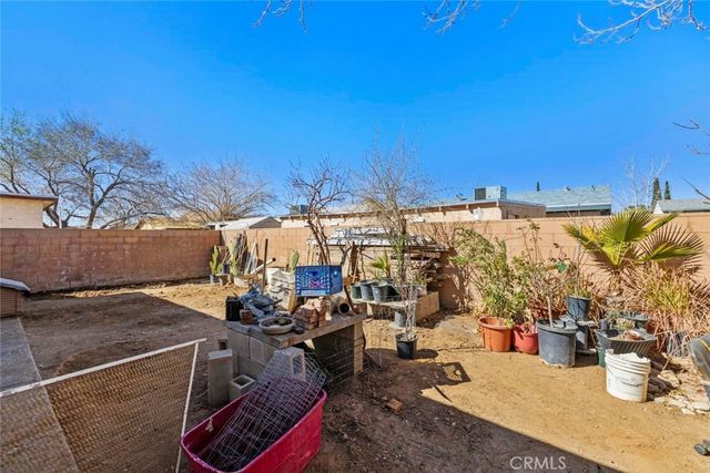 3111 E Avenue Q-13, Palmdale, CA 93550