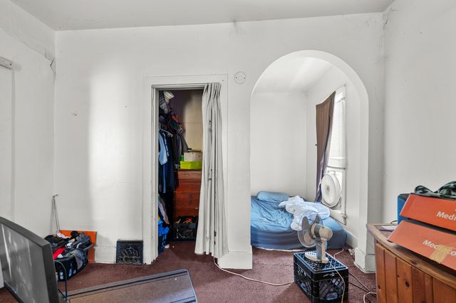 550 26TH Street, Rock Island, IL 61201