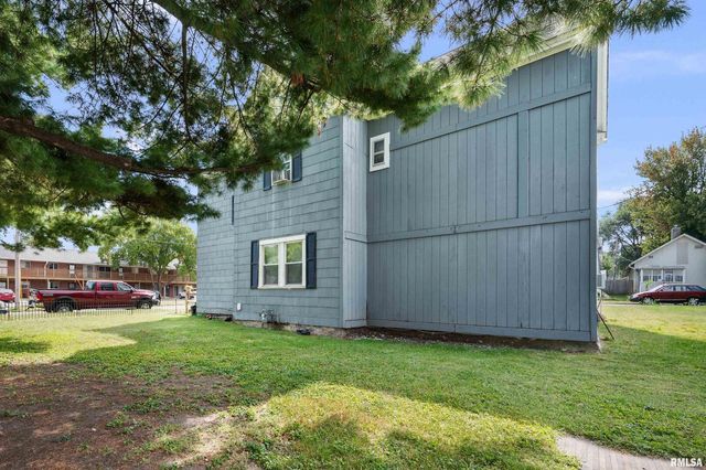 550 26TH Street, Rock Island, IL 61201