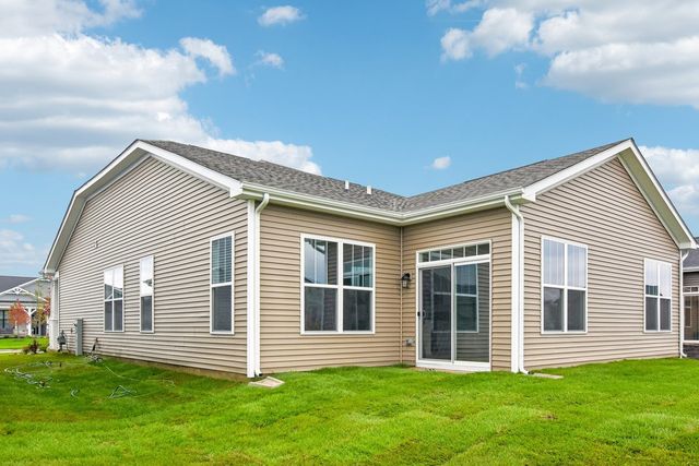 747 Alberta Avenue, Oswego, IL 60543