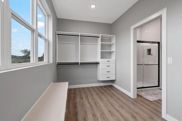 1041 SANDPIPER DRIVE, Menasha, WI 54952