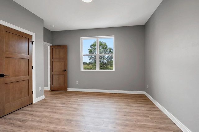 1041 SANDPIPER DRIVE, Menasha, WI 54952