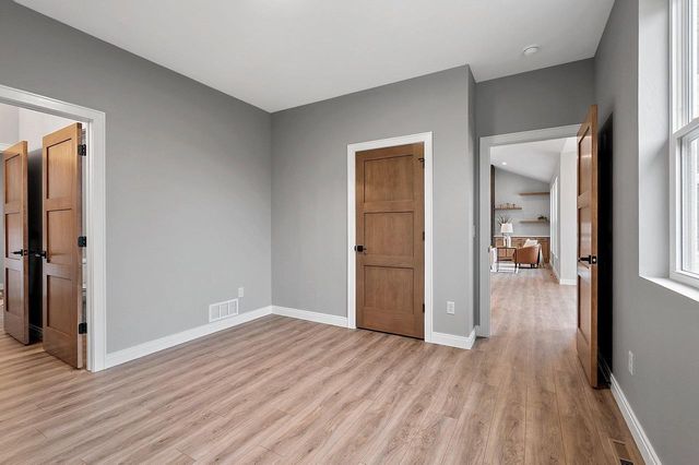 1041 SANDPIPER DRIVE, Menasha, WI 54952