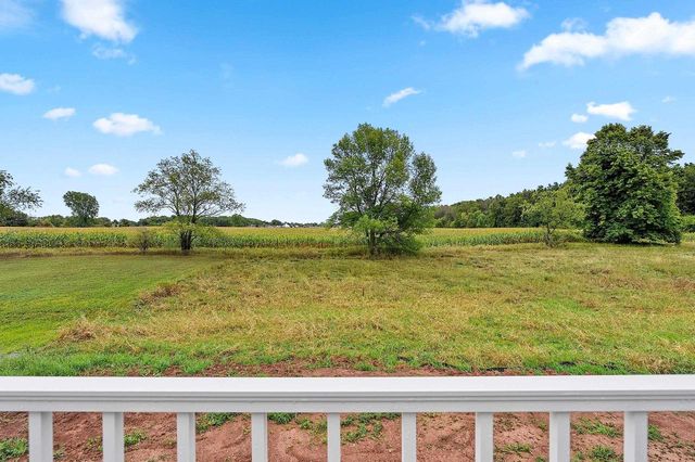 1041 SANDPIPER DRIVE, Menasha, WI 54952