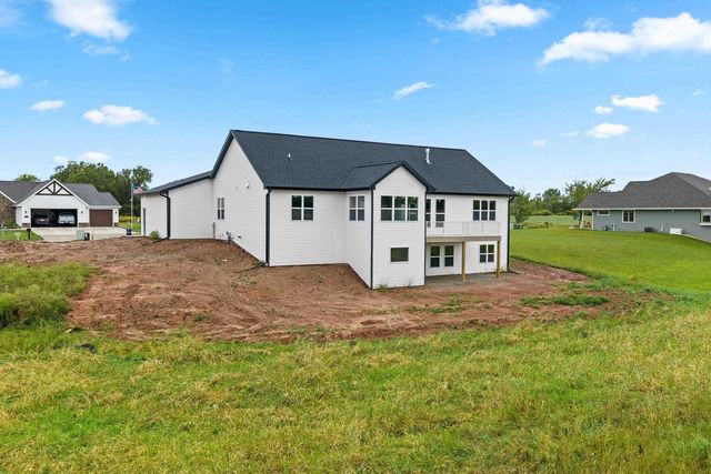 1041 SANDPIPER DRIVE, Menasha, WI 54952