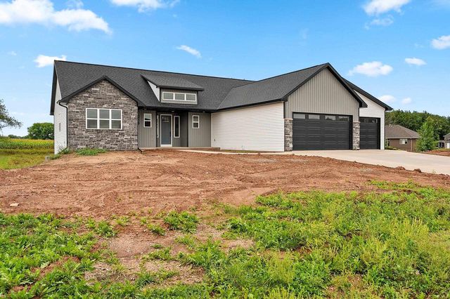 1041 SANDPIPER DRIVE, Menasha, WI 54952