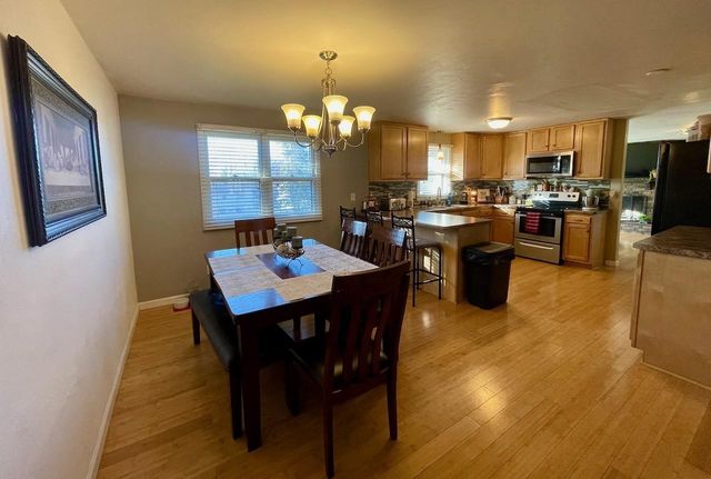 534 TYROLIAN DRIVE, Green Bay, WI 54302