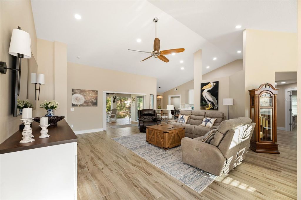 Image 5 of property listing at 36 WALKER DRIVE, Palm Coast, FL 32164