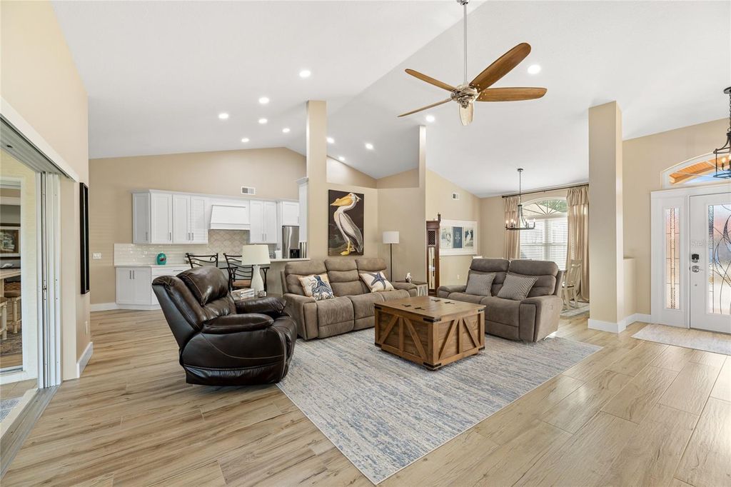 Image 7 of property listing at 36 WALKER DRIVE, Palm Coast, FL 32164