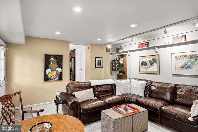 510 FIRESIDE LN, Cherry Hill, NJ 08003