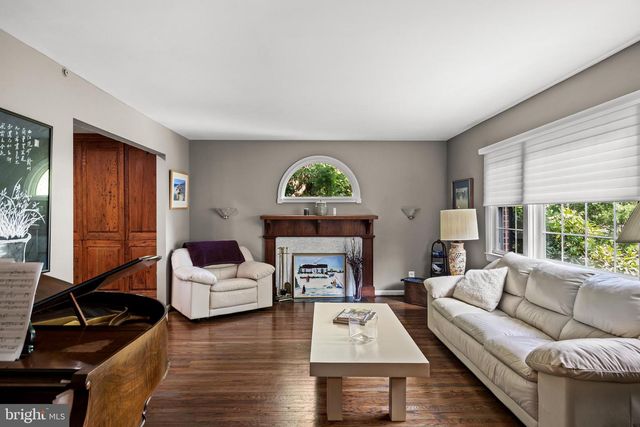 510 FIRESIDE LN, Cherry Hill, NJ 08003