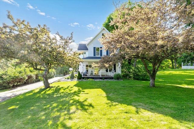 38 Smith Street, St. Albans City, VT 05478