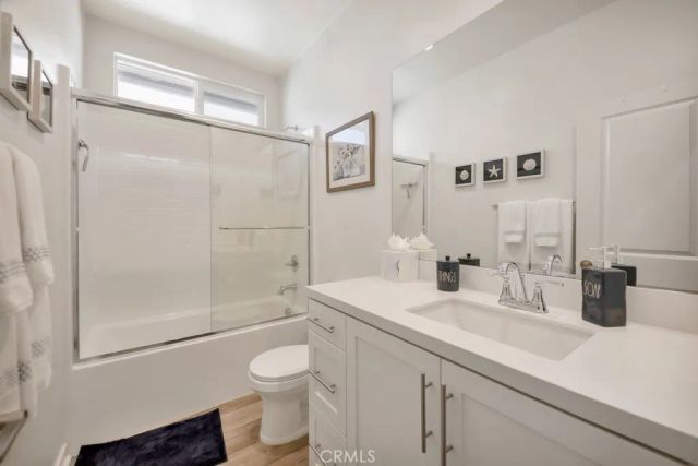 28553 Foothill, Saugus, CA 91350