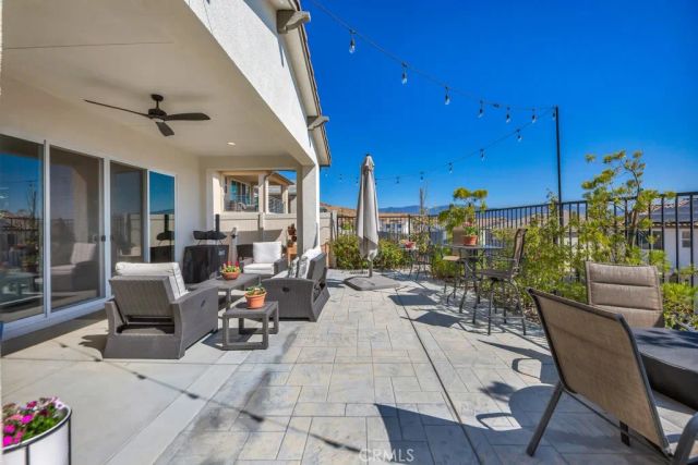 28553 Foothill, Saugus, CA 91350