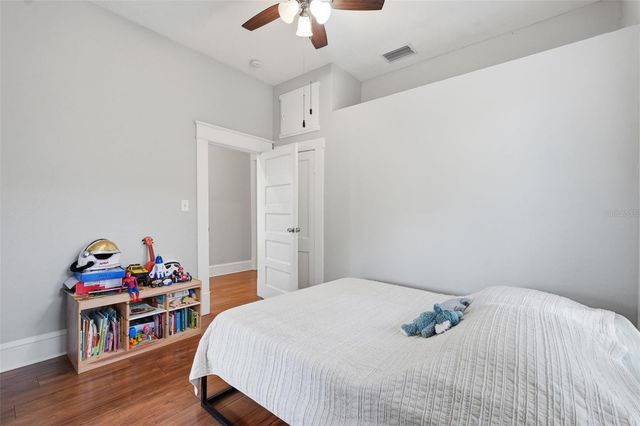 3907 N TAMPA STREET, Tampa, FL 33603