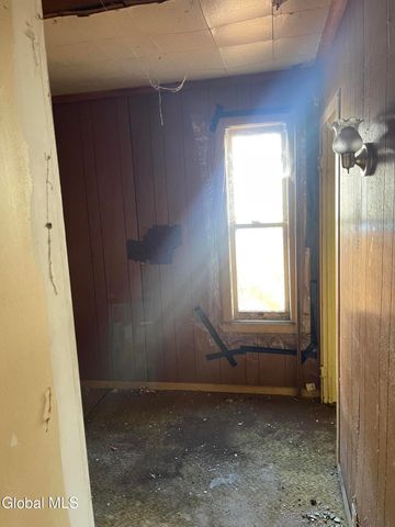 506 Hattie Street, Schenectady, NY 12308