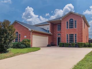 1212 Rio Bravo Drive, Desoto, TX 75115