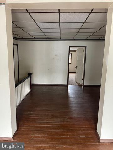 309-311 E CENTRE ST, Shenandoah, PA 17976