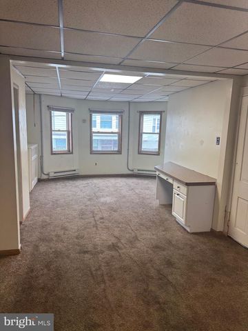 309-311 E CENTRE ST, Shenandoah, PA 17976