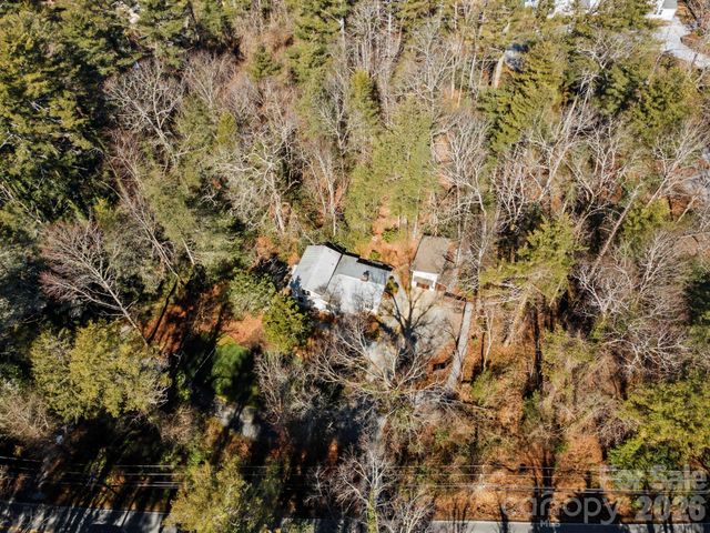 2525 Kanuga Road, Hendersonville, NC 28739