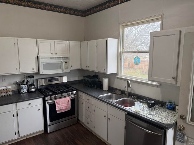 207 S Washington Street, Montpelier, IN 47359