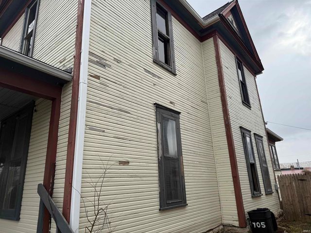 207 S Washington Street, Montpelier, IN 47359