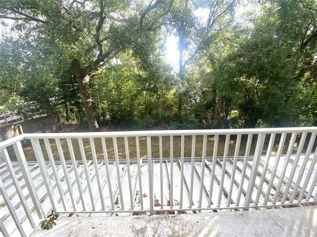 11241 CEDAR HOLLOW LANE, Tampa, FL 33618