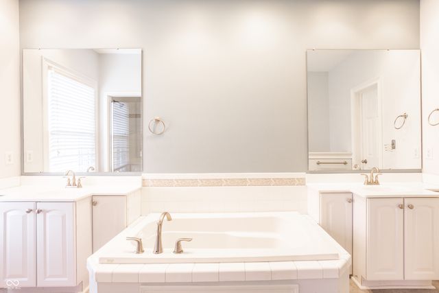 8183 Heyward Drive, Indianapolis, IN 46250