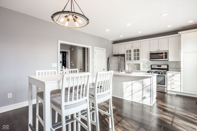 8183 Heyward Drive, Indianapolis, IN 46250